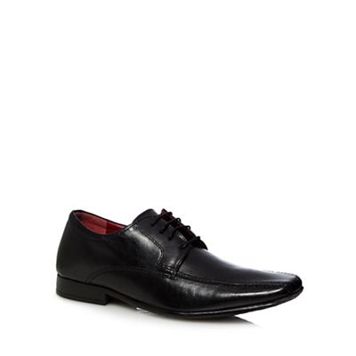 Red Tape Black leather tramline shoes